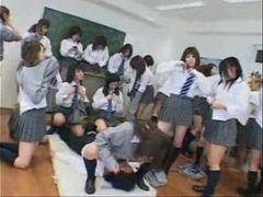 japanese schoolgirls groupsex 1